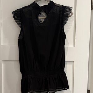 Forever 21 Black Sleeveless Blouse